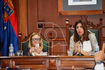 Ediles de la oposición se van del Pleno de Telde (Foto TA)